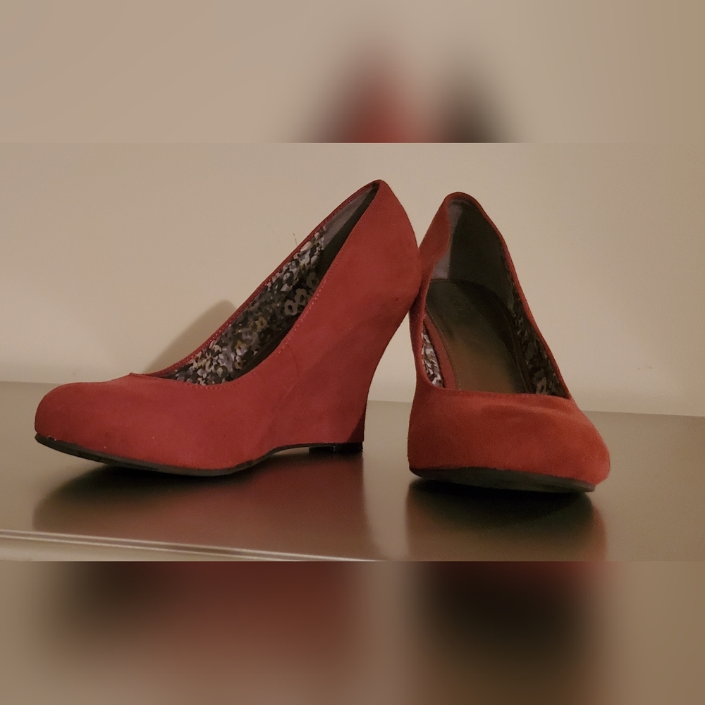 Brand: Cato, Size: 9, Color: Red